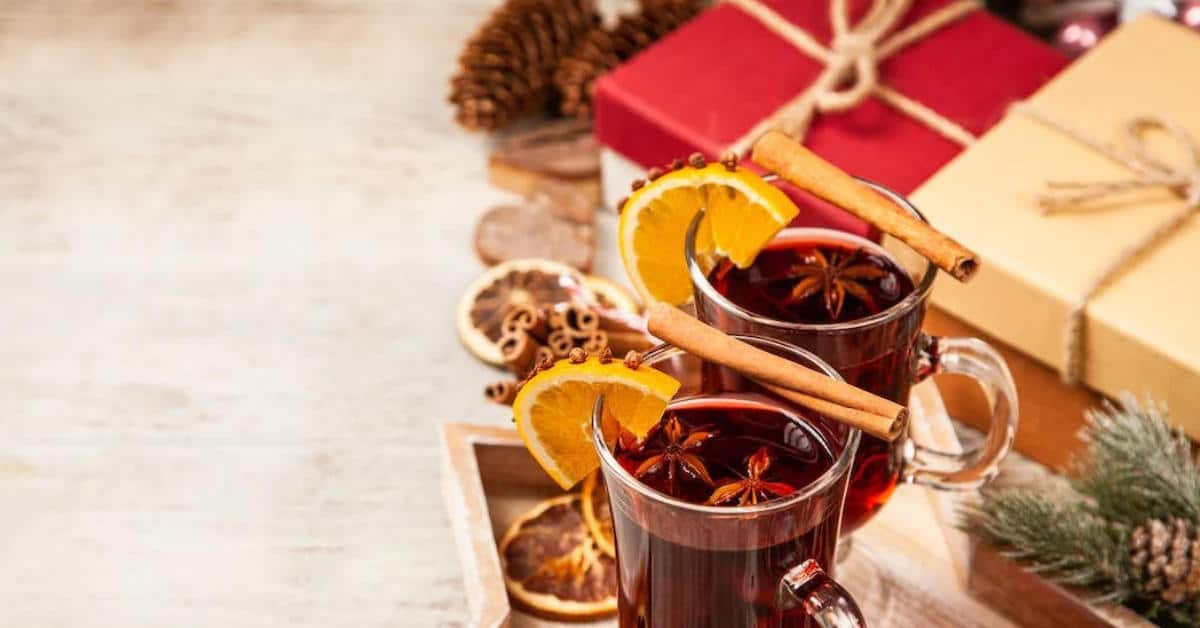 build an easy holiday mocktail